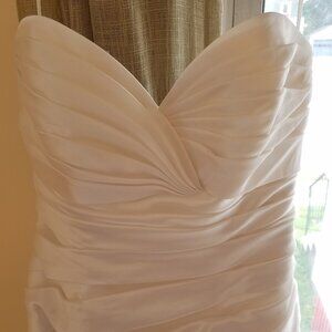 La Sposa Wedding Dress | Size 12
